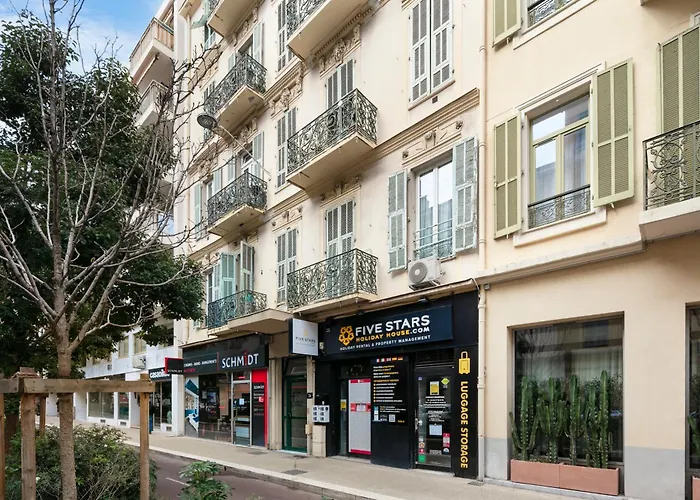 Jaune Fshh Ξενοδοχείο με διαμερίσματα 3*